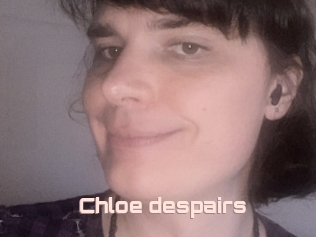 Chloe_despairs