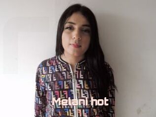 Melani_hot