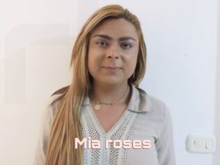 Mia_roses