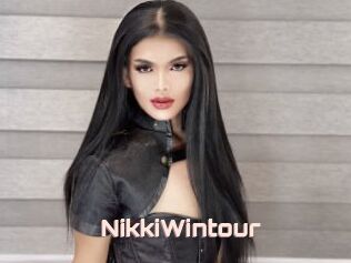 NikkiWintour