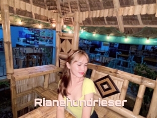 Rianehundrieser